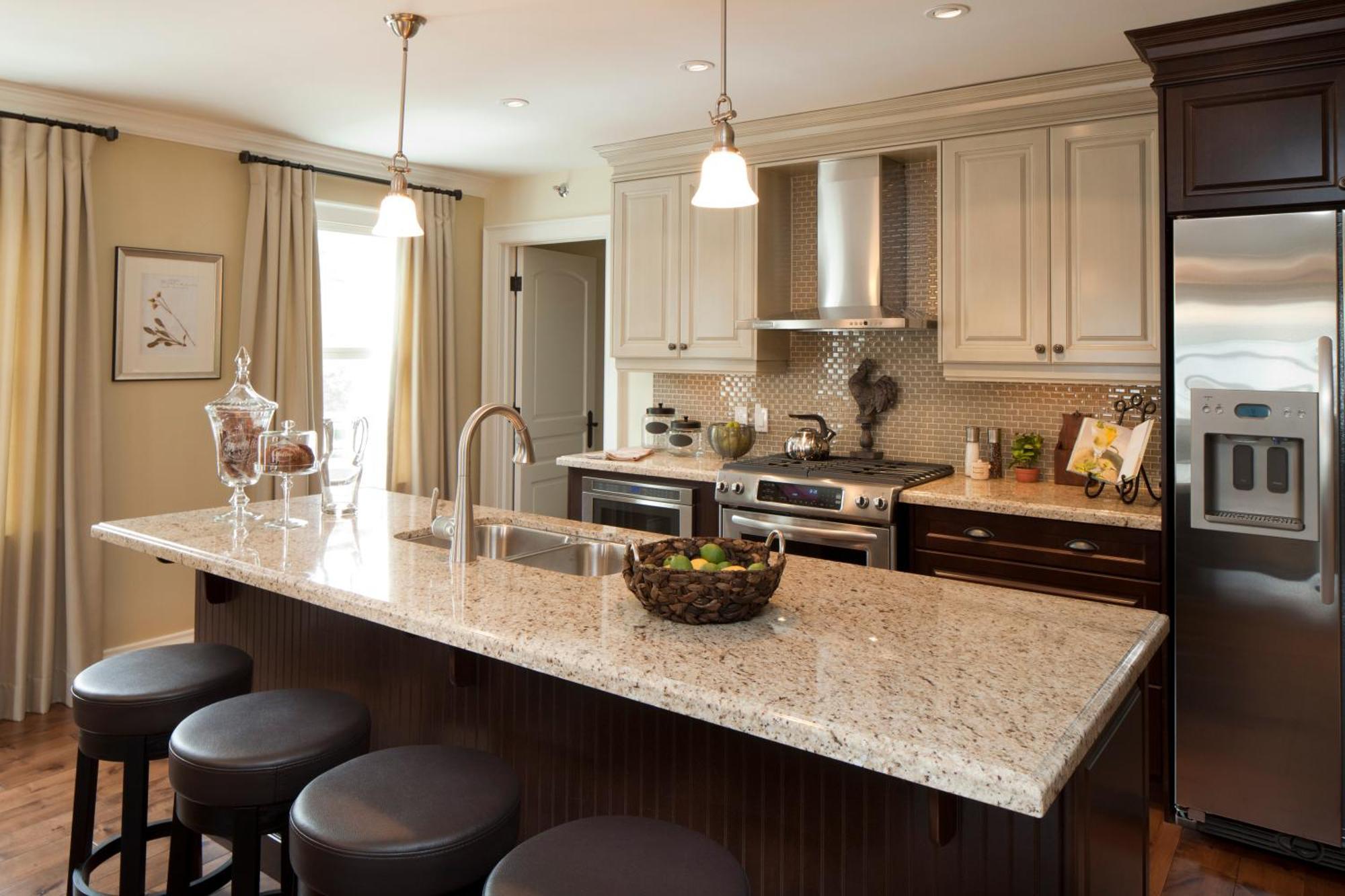 124 On Queen Hotel & Spa Niagara-on-the-Lake المظهر الخارجي الصورة A granite countertop