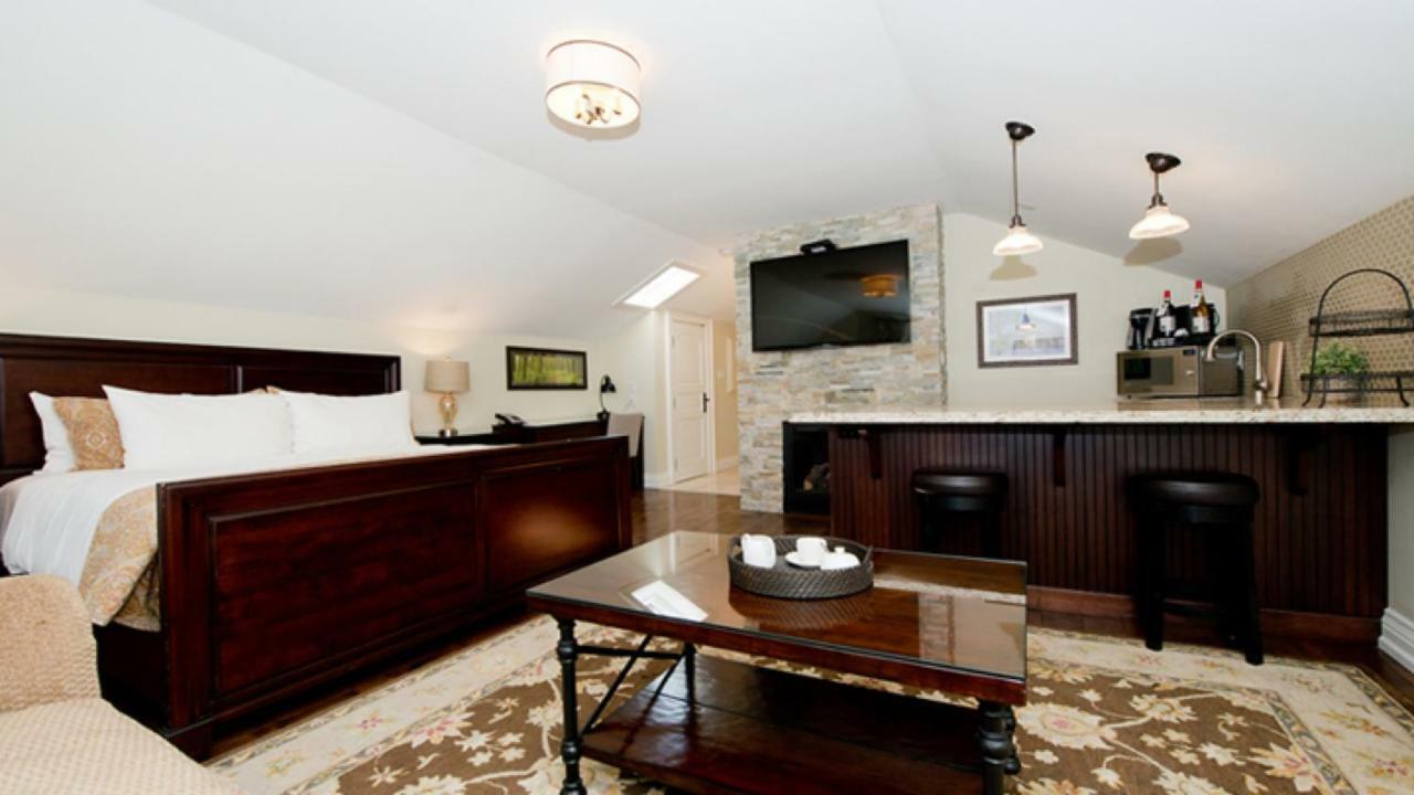 124 On Queen Hotel & Spa Niagara-on-the-Lake المظهر الخارجي الصورة The interior of the 1906 House
